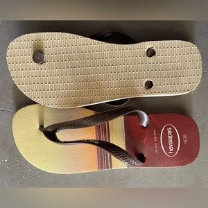 Size 9 men’s Havianas, never worn